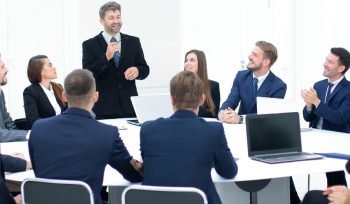 La importancia de un Liderazgo Efectivo en cualquier empresa