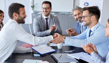 blog-impacto-comunicacion-asertiva-efectiva-ambiente-laboral-kansei